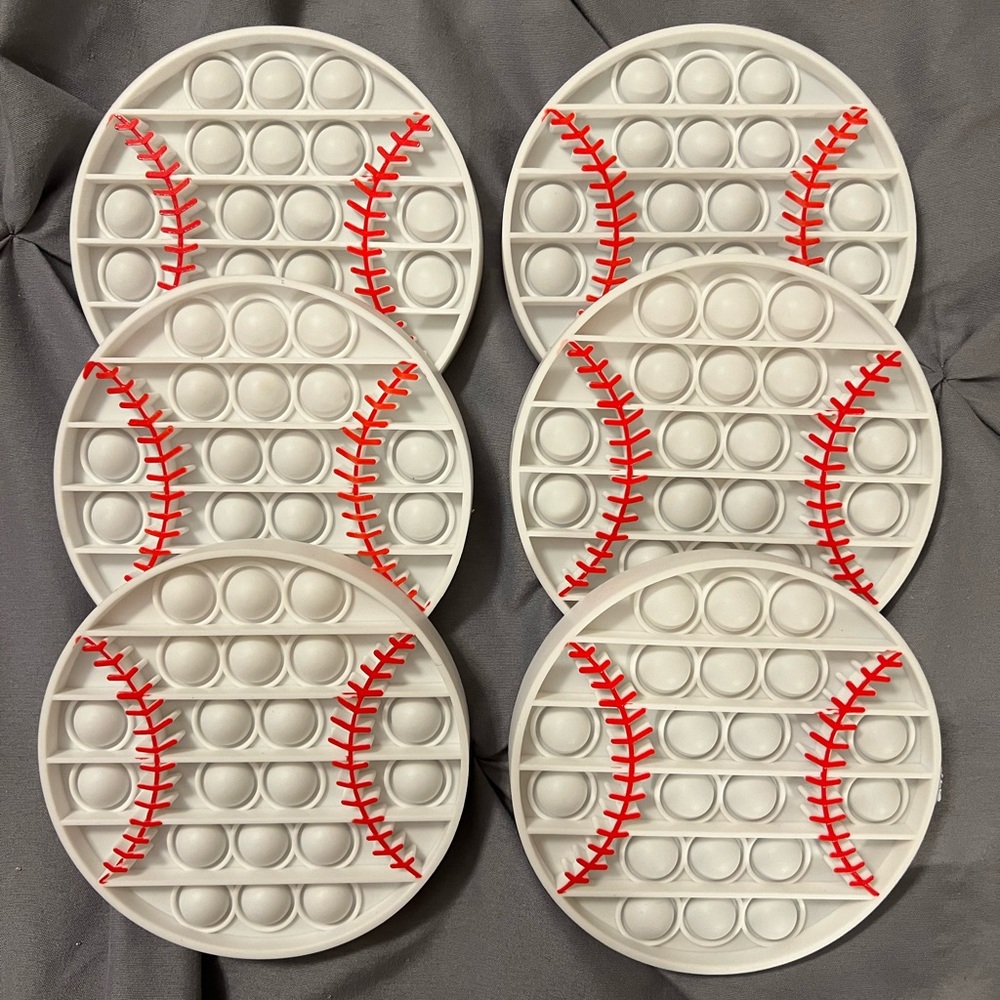 Set of 6 Baseball Pop-Its NWOT